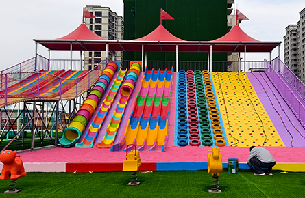 popular rainbow slide world in non-powered park